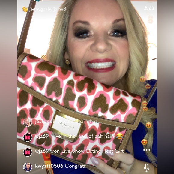 KELLY IS LIVE!!! BAGS, WALLETS, BEAUTY - Picture 11 of 12